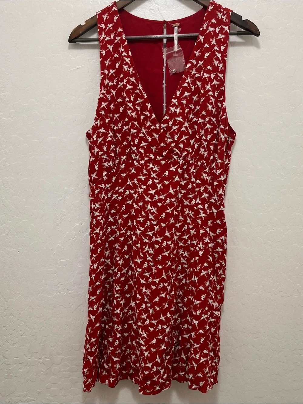NWOT Free People Walk Me Home Red Bird Print Mini Dress Boho Plunge V-Neck Sz 8